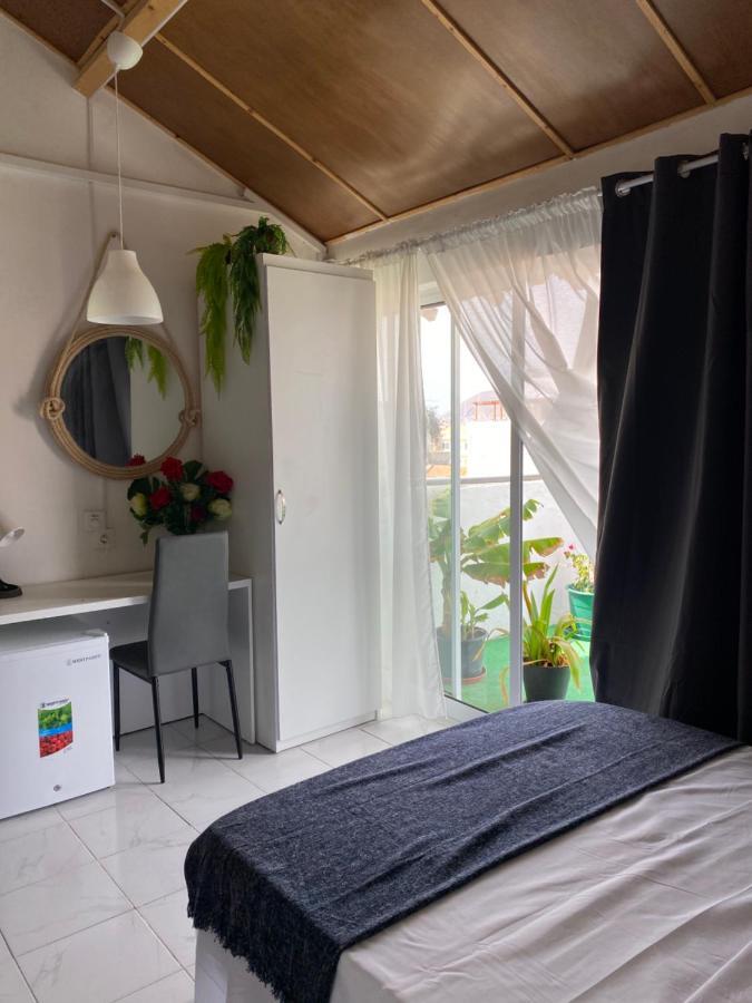 Christian Place Praia Exterior photo